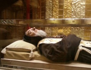 Corpo-di-San-Pio-1-500x330