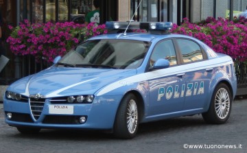 polizia-auto-360x223[1]