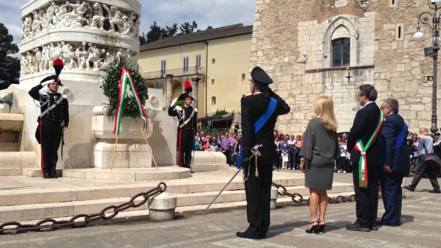 Festa della Repubblica, celebrazioni in piazza Castello | Foto e video