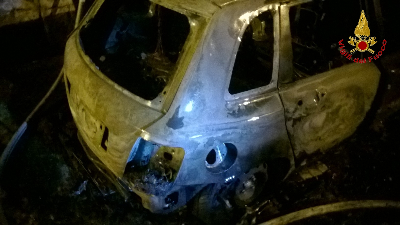 Bonea, incendiata auto nella notte. Indagini ancora in corso