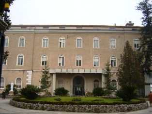 Al Fatebenefratelli ‘Identità erranti’, collettiva di artisti sanniti