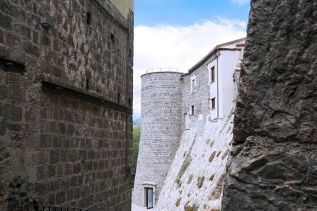 Castelevenere, domani cerimonia di apertura della Torre Angioina