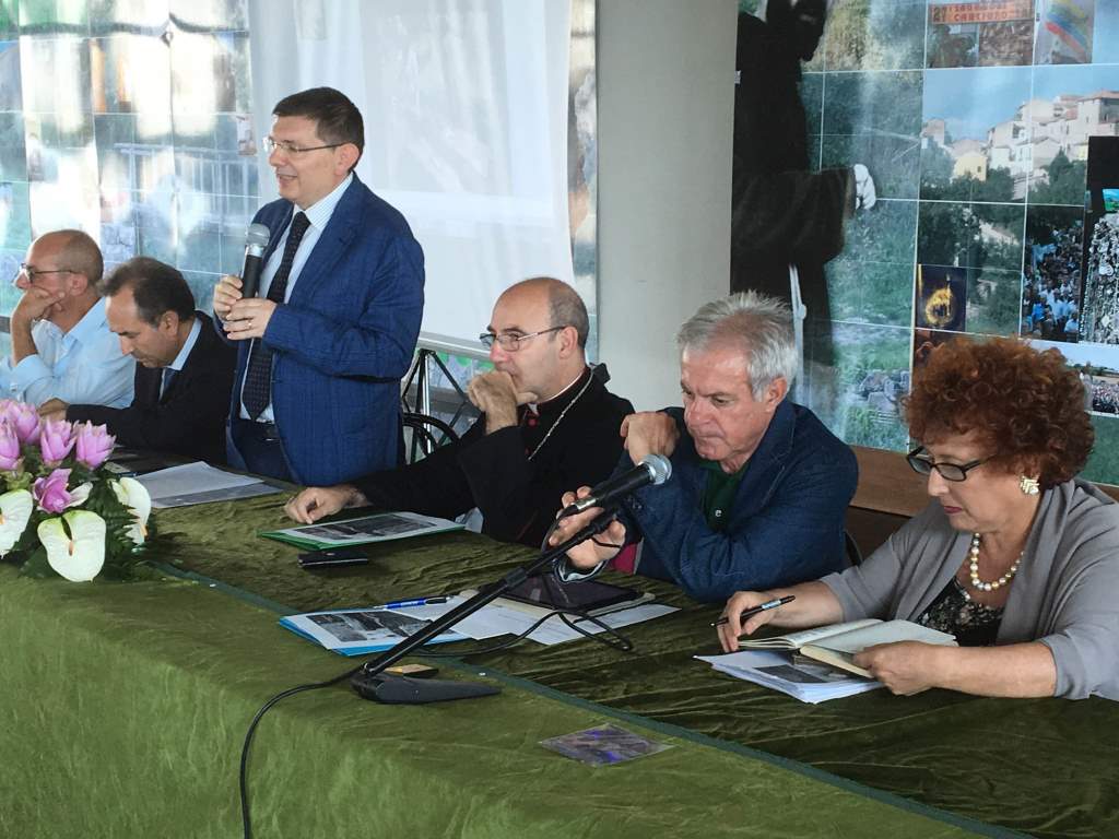 Pietrelcina, Ministro Franceschini: “Valorizzare le bellezze artistiche del meridione per farne volano della crescita”