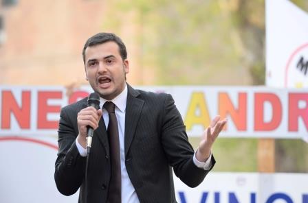 M5s in marcia, da San Giorgio a Benevento, per difendere la Costituzione e per ricordare Dario Fo