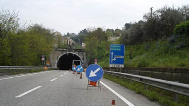 Riapre lunedì la galleria Avellola lungo la Statale 7 Appia