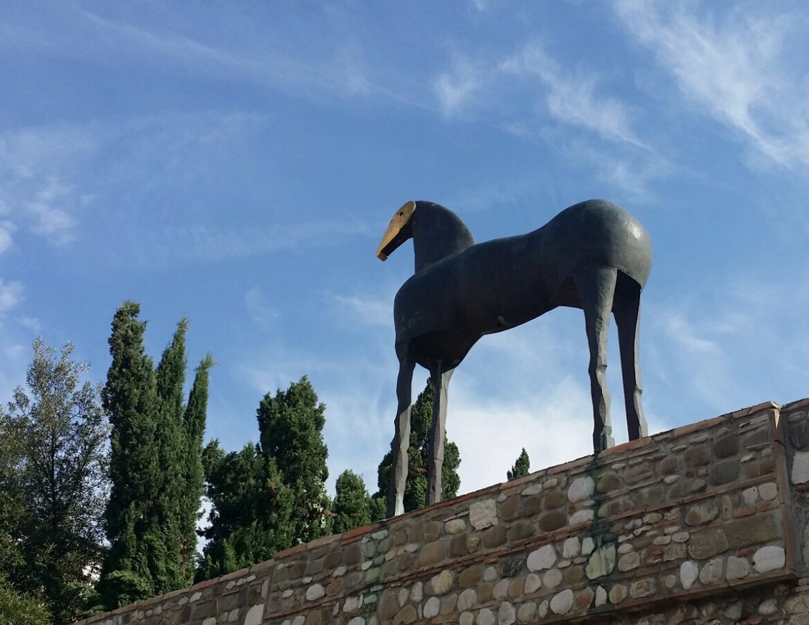 Benevento, 25 aprile e 1 Maggio apertura dei giardini dell’Hortus Conclusus e dell’area archeologica Arco del Sacramento