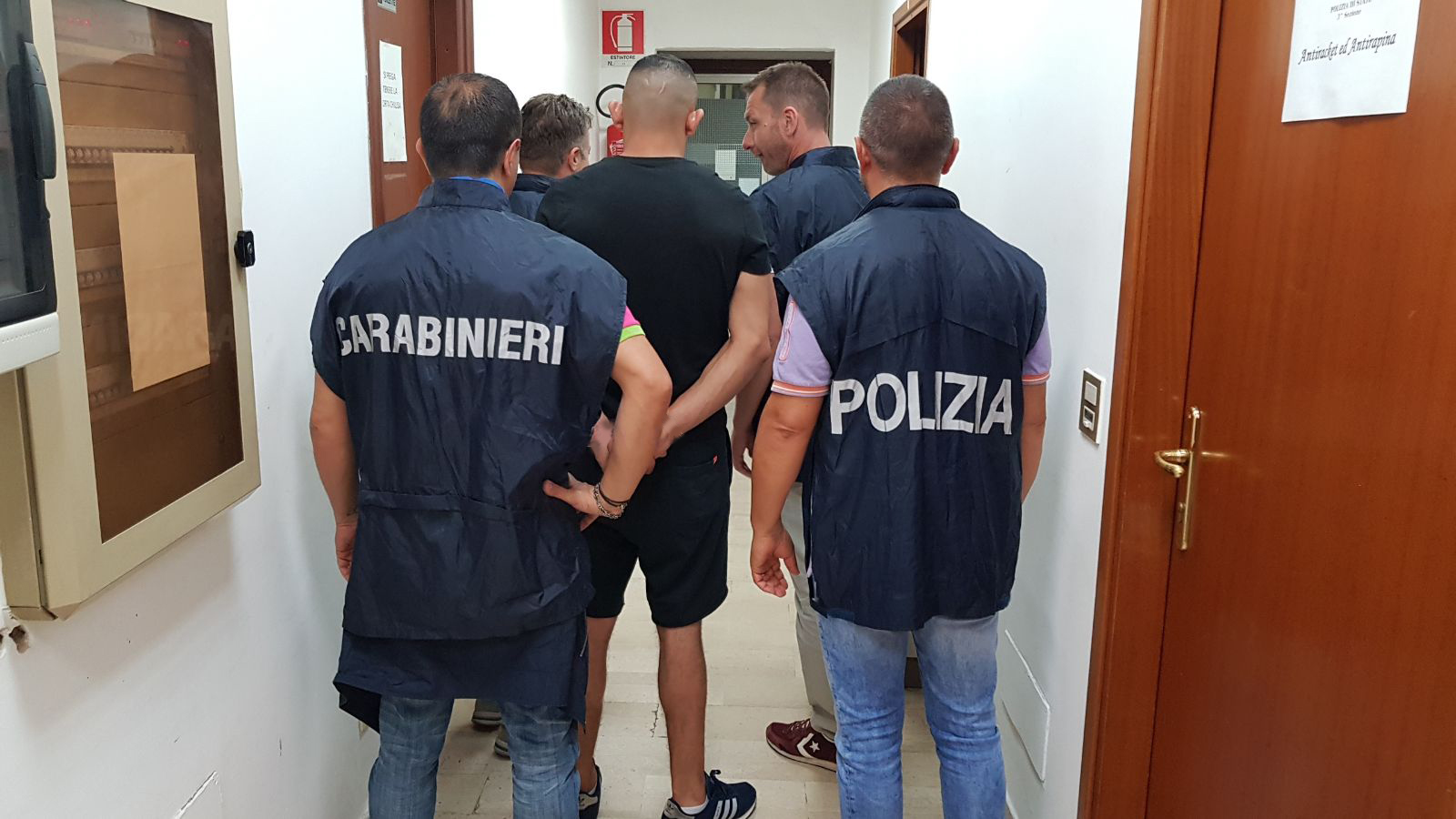 Furto in abitazione di Amorosi, dopo 6 mesi in manette l’albanese a capo della gang