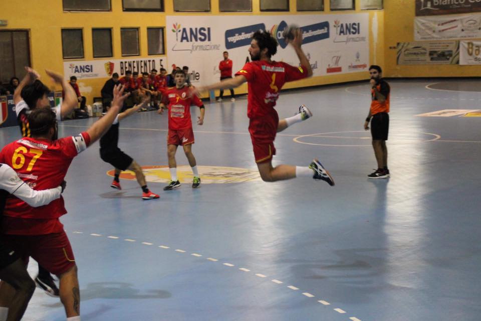 Pallamano Benevento batte l’Usca Atellana