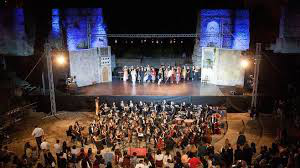 Benevento Teatro Romano, laboratorio coreografico di balletto del centro studi Carmen Castiello