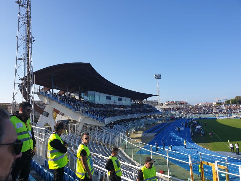 Il Benevento crolla a Pescara. Pesante sconfitta con pochi alibi. Incassati quattro gol in un solo tempo