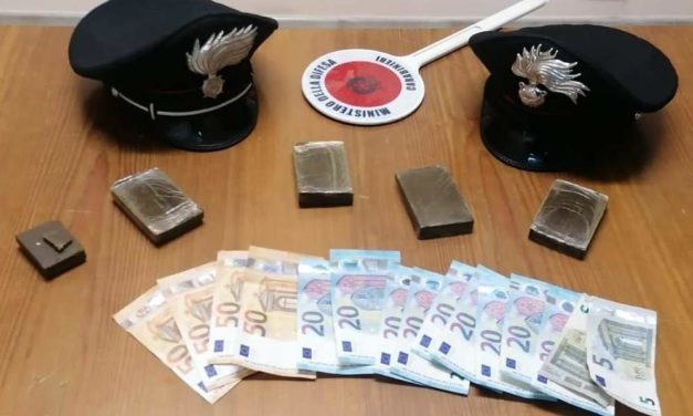 Sant’Agata dei Goti, in manette due giovani per spaccio di droga