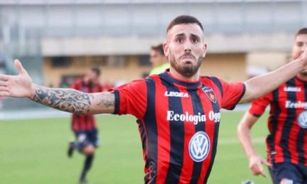 Benevento, fissati gli obiettivi del mercato di gennaio: una punta ed un difensore. Da Verona si parla di una trattativa con Tutino