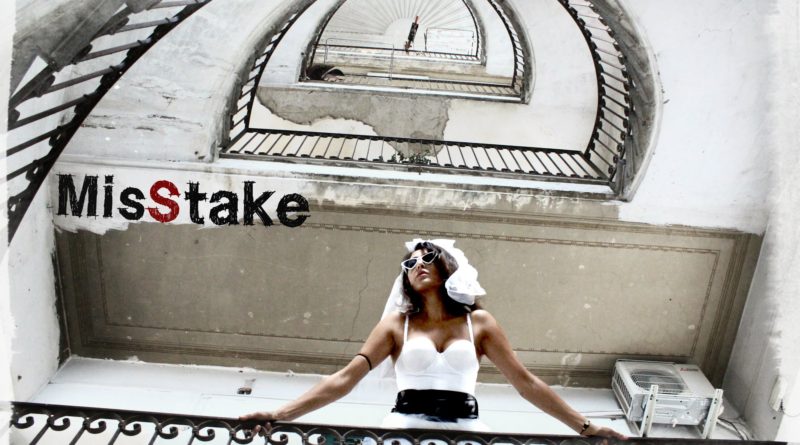 Al Magnifico Visbaal Teatro, sabato, MissTake di e con Fabiana Fazio