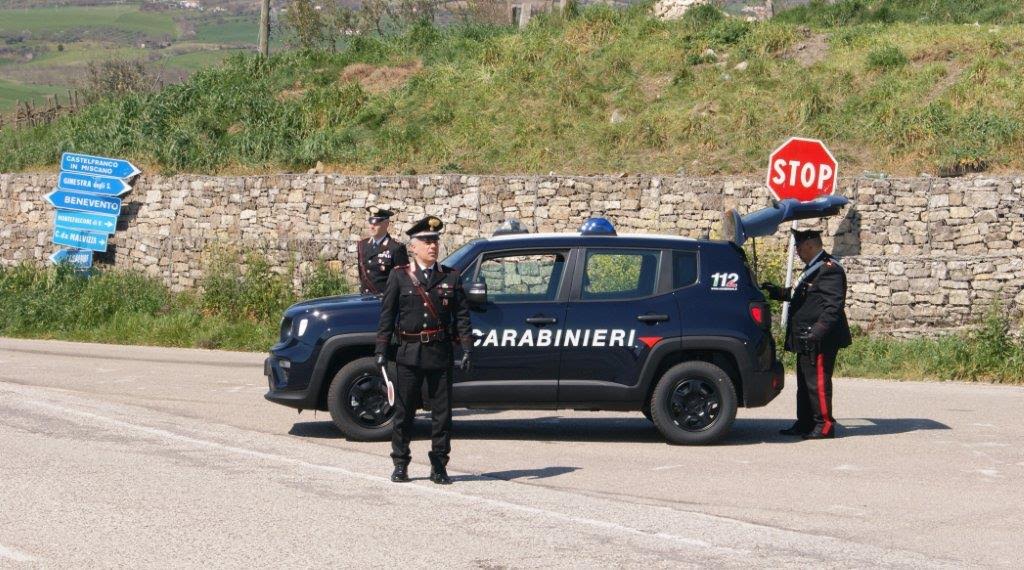 Buonalbergo, denunciati migranti diretti in Svizzera per violazione zona rossa di Ariano Irpino