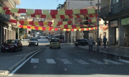 La festa in programma stasera con il coinvolgimento di tutti i quartieri della città