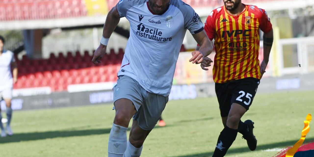 Il Benevento soffre ma vince: col Bologna arrivano tre punti preziosi