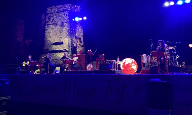 Sannio Music Fest#21, Tosca trionfa al teatro romano. Giovedì prossimo tributo a Mina