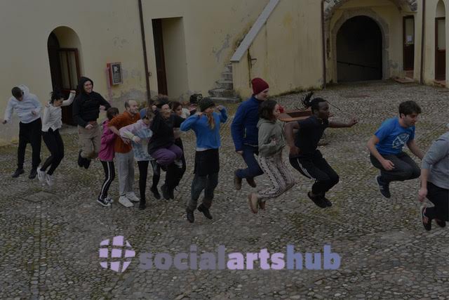 Conclusasi a Ceppaloni l’esperienza formativa sulla danzoterapia di 16 persone provenienti da 5 Paesi europei