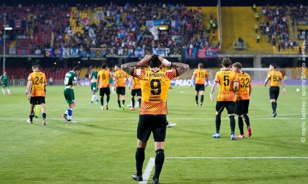 Il Benevento si prende l’andata della semifinale: ancora decisivo Lapadula