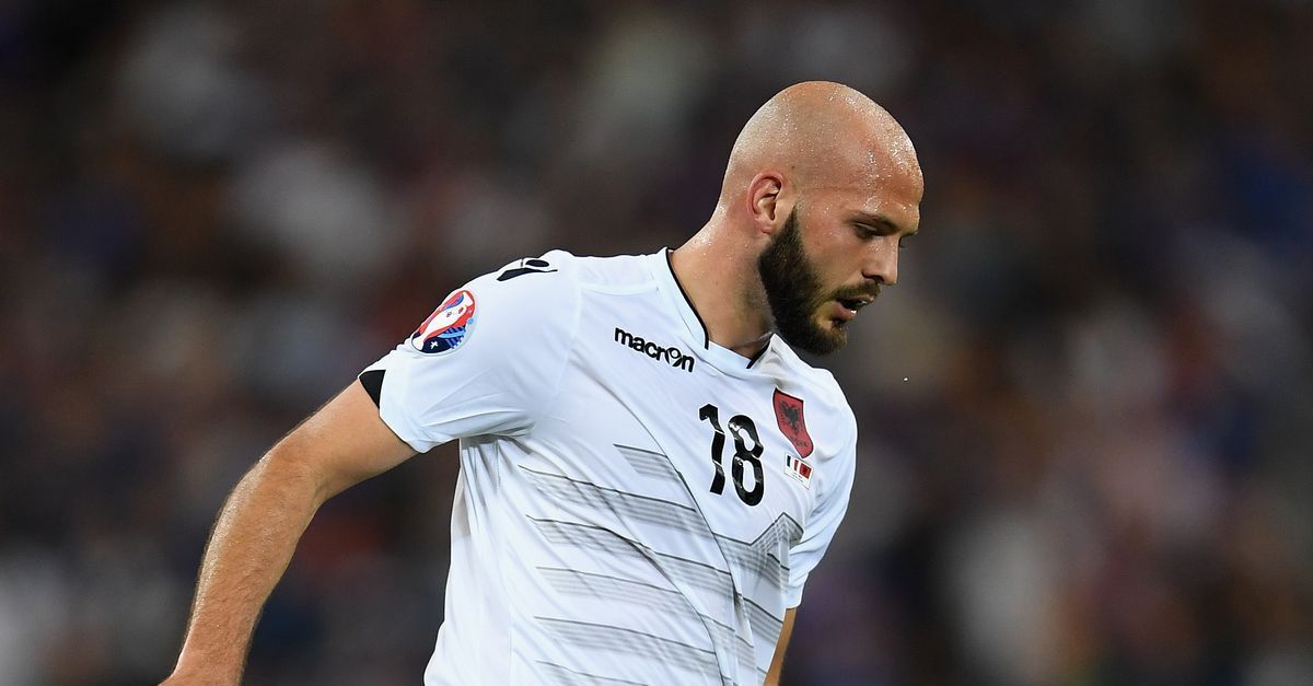 Il Benevento bada a sfoltire pensando a possibili colpi: piace Ajeti