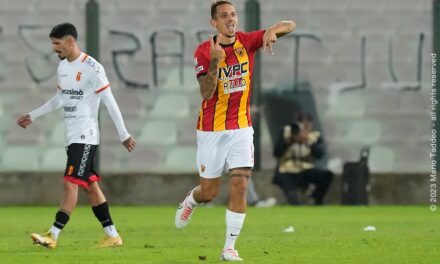 Improta stende il Messina, il Benevento resta in scia della Juve Stabia