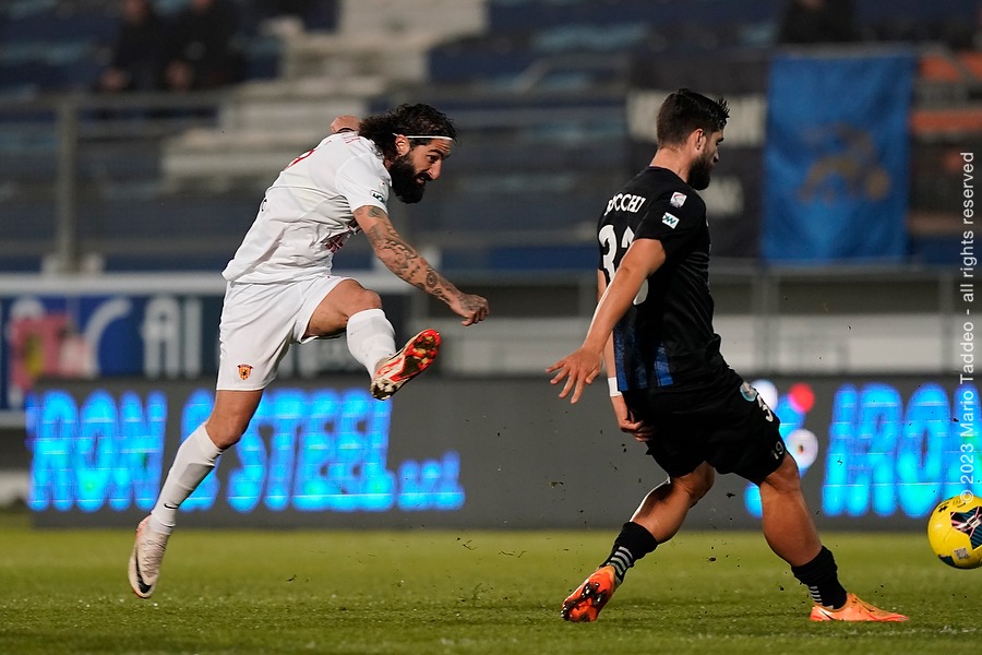 il Benevento non va oltre il pari con il Latina: al Francioni finisce 0-0