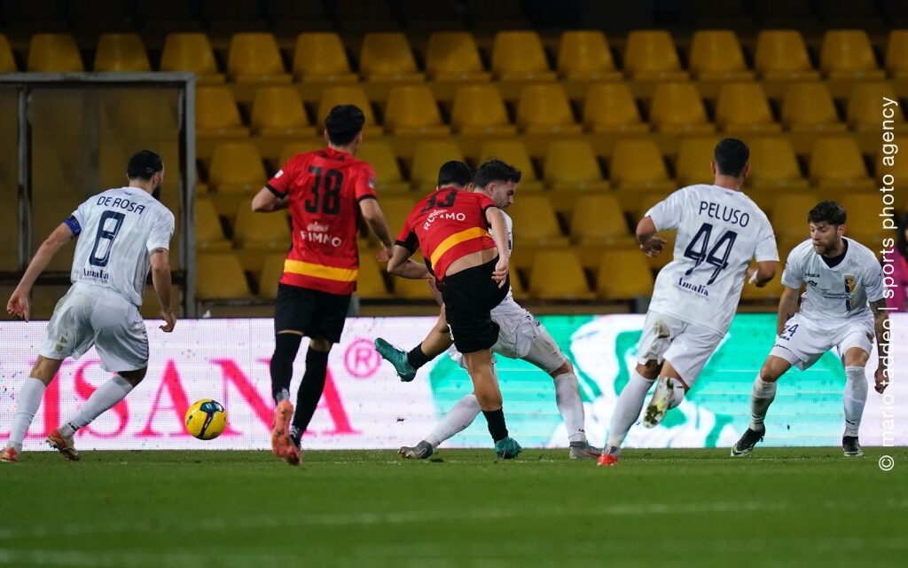 Il Giugliano passa al Vigorito, decide un gol di Celeghin