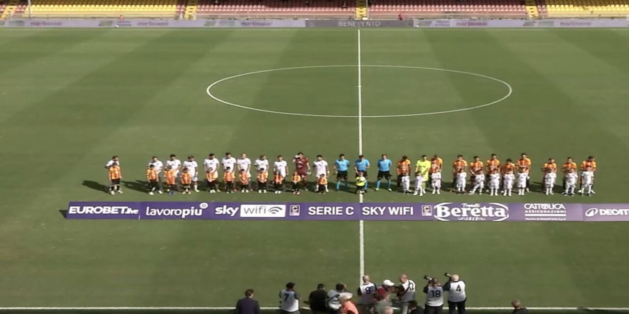 Benevento travolge il Trapani: 2-0 con Manconi e Pierozzi. Strega prima in classifica