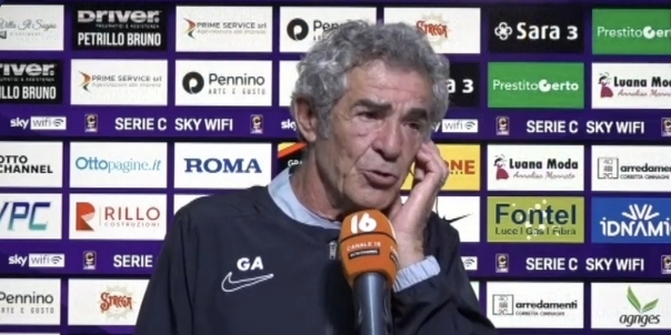 Pareggio amaro per il Benevento, Auteri: “L’espulsione di Ceresoli cambia la gara”