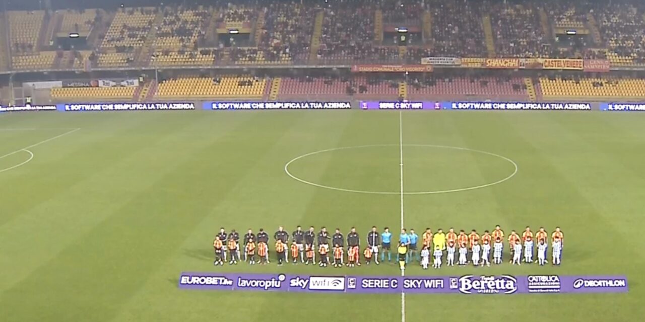 Il Benevento dilaga nel derby: manita alla Salernitana