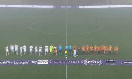 Vittoria al cardiopalma: Benevento-Crotone 2-1 con gol decisivo di Carfora