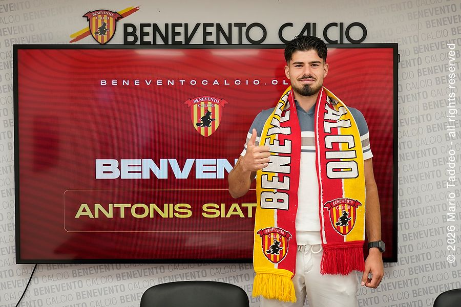 Benevento, Siatounis firma fino al 2029: la Strega chiude il secondo colpo dell’estate