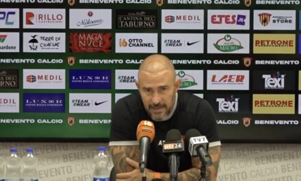 Floro Flores: «Il Benevento non meritava di perdere. Ma quei gol in ripartenza fanno male»